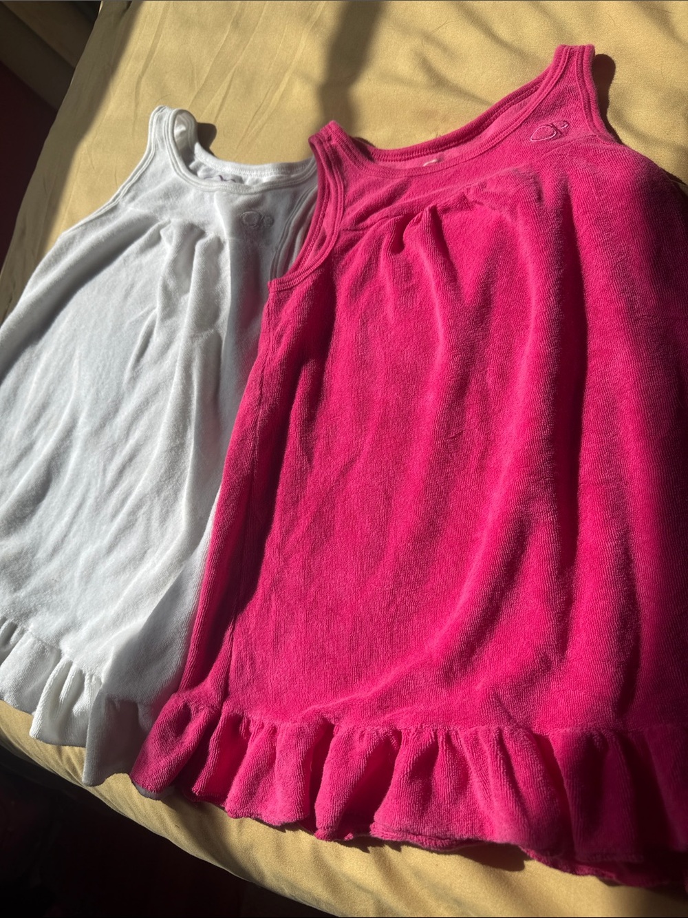 OP Girls' Ruffle Hem 3t Sleeveless Summer Dresses  - White & Hot Pink (two set)
